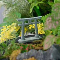 Torii Gate & Buddha Statue Set (2pcs)